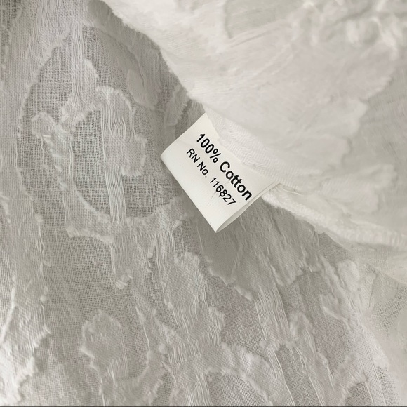 Anukshah Tunic - Picture 4 of 5